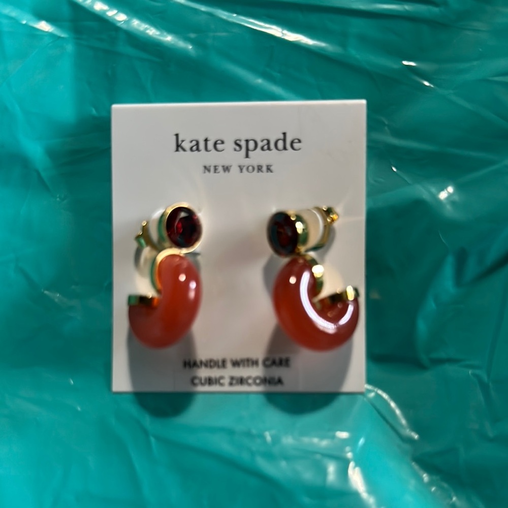 Kate Spade  NWT Red and Gold Curved Earrings